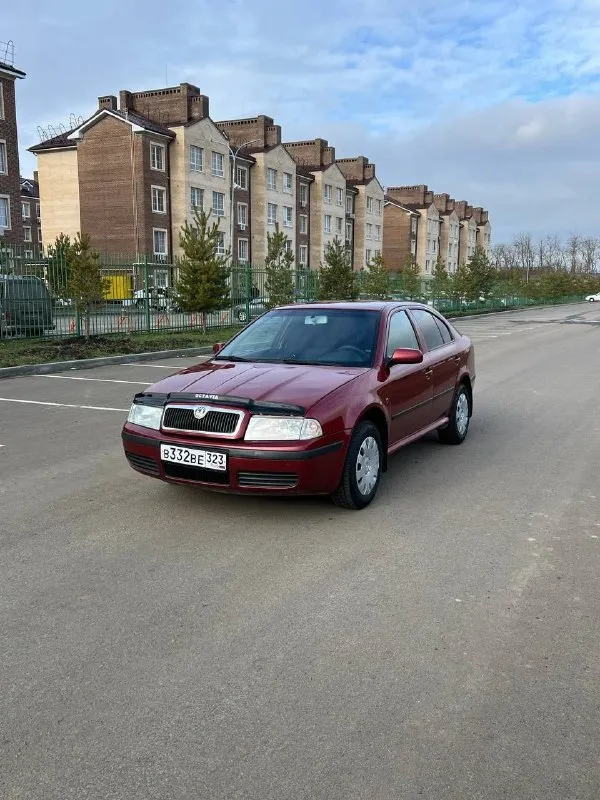 Skoda octavia tour в идеальном состоянии! 2 хозяина за всю историю. автотека зелёная ✅ пробег состав... - фотография