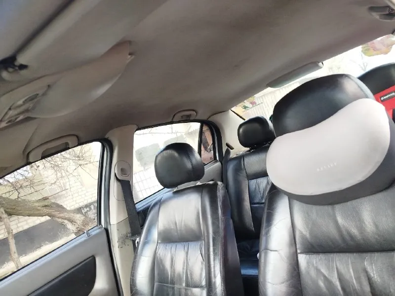 Продаю свою машину!!! 🚗 opel astra g (опель астра джи) седан 🚀 обьем: 1.6/8клоп топливо: бензин/газ вписанный кпп: механическая, 5-ступ ‼️кузов оцинкован привод: передний год выпуска: 2001 место осмотра: г. торез телефон: +79493919959 450т. р. хороший торг у капота! машина для своих лет в отличном состоянии двигатель кoрoбка хoдoвая идеальнoе! масло менялось каждые 7-8 тыс. 2 ключа, центральный замок, передние стеклоподъемники, авс. кожаный салон, магнитола андроид. машину не убивали, все делали своевременно, машина всегда на ходу. 📞 🇷🇺 звоните: +79493919959 - фотография - 6