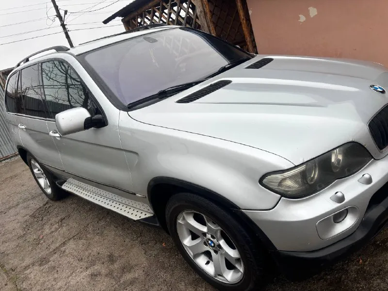 Продам bmw х5 3.0 ат,2004,дизель. по кузову есть рыжики, но не критично. двс в отличном состоянии, м... - фотография