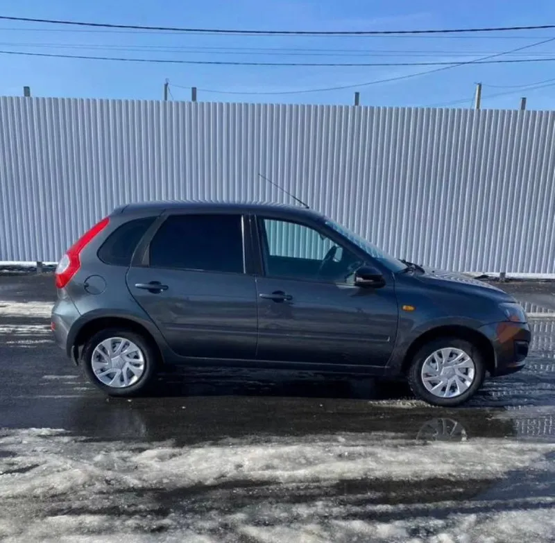 Продаю ладу калину 2 2016г. в отличном состоянии! по факту все время находилась в одной семье. имеет достойный вид как внешне так и технически!!! автомобиль без вложений! если ищите хорошую, живую машину, звоните, пишите!!! цена 495.000₽ небольшой торг у капота. . +79490806373 - фотография - 4