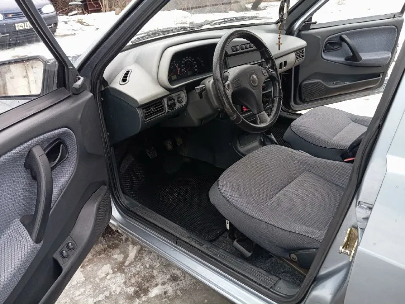 Автор: продам срочно! ваз 21099 2007г. автомобиль в идеальном состоянии без вложений. один собственник. родной пробег 83.000 км. мотор коробка часы. 🔥✈️🚀 кузов в идеале. ходовая без вложений. салон ваз 2115 как новый. с документами полный порядок оформление в мрэо. продажа обмен. цена 365т. хороший торг. +79495370871 г. донецк. . . ???наш телеграм канал [ бесплатное размещение за репост??? правила сообщества [ мы в мах [ [ 📞 звоните: +7(949)5370871 - фотография - 6