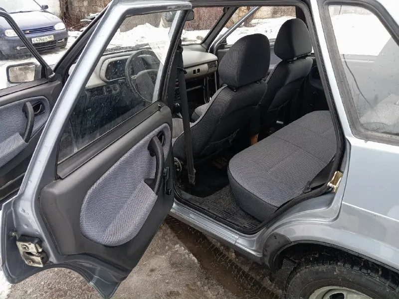 Автор: продам срочно! ваз 21099 2007г. автомобиль в идеальном состоянии без вложений. один собственник. родной пробег 83.000 км. мотор коробка часы. 🔥✈️🚀 кузов в идеале. ходовая без вложений. салон ваз 2115 как новый. с документами полный порядок оформление в мрэо. продажа обмен. цена 365т. хороший торг. +79495370871 г. донецк. . . ???наш телеграм канал [ бесплатное размещение за репост??? правила сообщества [ мы в мах [ [ 📞 звоните: +7(949)5370871 - фотография - 7