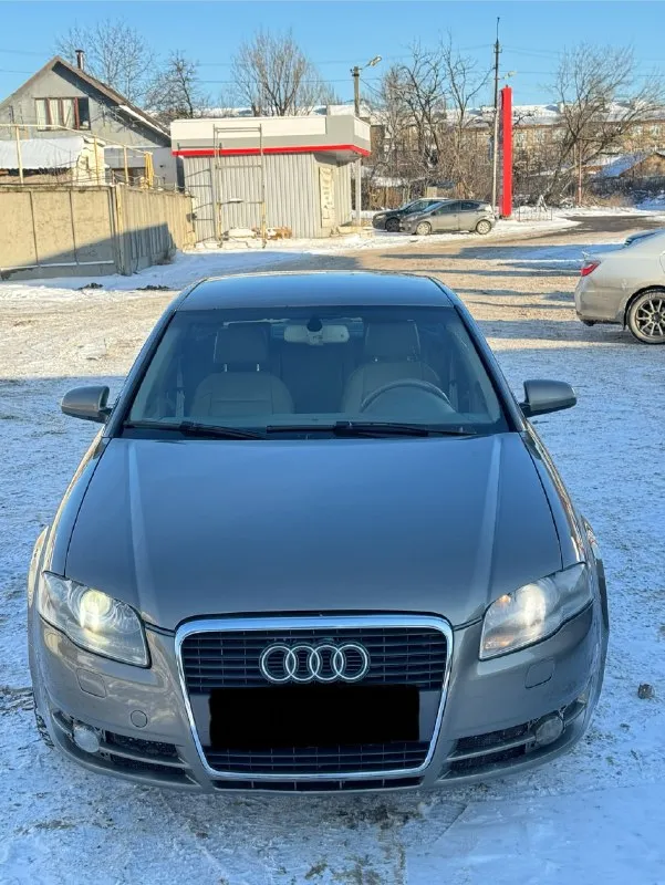 Продам audi а4 b7, объем 2.0 2007г, бензин отличный, едет бодро обслужен акпп не пинает, не буксует, переключает плавно. обслужен ходовая в отличном состоянии, не гремит, не стучит, едет мягко. обслужен электрика все работает. машина полностью обслужена. сел и поехал документы чистые, без запретов и штрафов. цена 780к реальному покупателю торг +79494161413 📞 звоните: +7(949)4161413 - фотография - 3