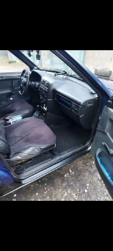 В продаже ваз 2199 на полном боевом ходу. 1997 г в. 1.5 карб. под капотом почти всё новое. по кузову есть по мелочам вздутики, в силу возраста. .. но в целом машинка хорошая, ездит по выходным на рынок, в магазин. газ вписан в т п. работает ровно, тихо без перебоев, как на бензине, так и на газу. два комплекта резины, и ключей, лето на дисках, зима новая ! на штампах. .. вложено много сил и внимания. свет би лэд. масло 5w40. бордюры новые, обработана. остальное, по телефону. 190₽. будет радовать вас. донецк макеевка червоогвардейка, +79495083982 эдуард. 📞 звоните: +7(949)5083982 - фотография - 5