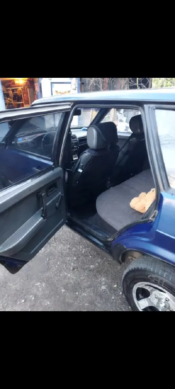 В продаже ваз 2199 на полном боевом ходу. 1997 г в. 1.5 карб. под капотом почти всё новое. по кузову есть по мелочам вздутики, в силу возраста. .. но в целом машинка хорошая, ездит по выходным на рынок, в магазин. газ вписан в т п. работает ровно, тихо без перебоев, как на бензине, так и на газу. два комплекта резины, и ключей, лето на дисках, зима новая ! на штампах. .. вложено много сил и внимания. свет би лэд. масло 5w40. бордюры новые, обработана. остальное, по телефону. 190₽. будет радовать вас. донецк макеевка червоогвардейка, +79495083982 эдуард. 📞 звоните: +7(949)5083982 - фотография - 6