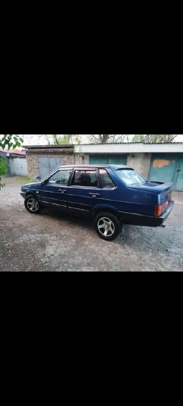 В продаже ваз 2199 на полном боевом ходу. 1997 г в. 1.5 карб. под капотом почти всё новое. по кузову есть по мелочам вздутики, в силу возраста. .. но в целом машинка хорошая, ездит по выходным на рынок, в магазин. газ вписан в т п. работает ровно, тихо без перебоев, как на бензине, так и на газу. два комплекта резины, и ключей, лето на дисках, зима новая ! на штампах. .. вложено много сил и внимания. свет би лэд. масло 5w40. бордюры новые, обработана. остальное, по телефону. 190₽. будет радовать вас. донецк макеевка червоогвардейка, +79495083982 эдуард. 📞 звоните: +7(949)5083982 - фотография - 7