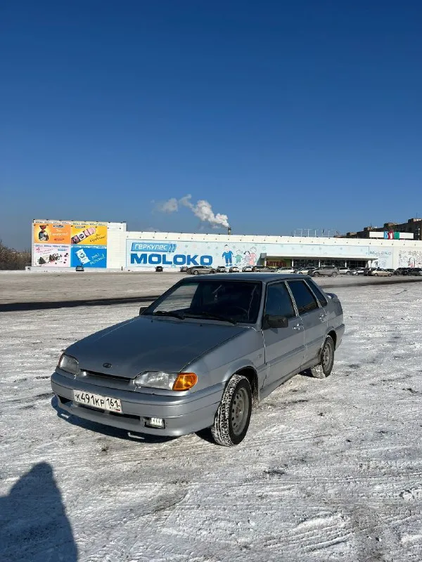 Ваз 2115 продам музыкального трудягу, технически автомобиль в отличном состоянии, печка греет, свет... - фотография