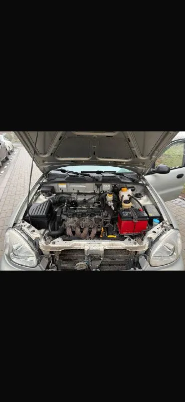 Продаже шевролет ланос 2007 г выпуска в максимальной комплектации кондиционер 2 стеклоподъемника абс гур авто в отличном состоянии гнилых мест нет техническая часть вся обслужена в данный момент не какие вложения не требуются пробег 163 т. км подтверждений автотекой. в дтп не была на учет встанет без проблем техосмотр пройден все номера читаются цена 320 т осмотр г донецк +79498313052 +79604471800 ватсап телеграмм имо - фотография - 3