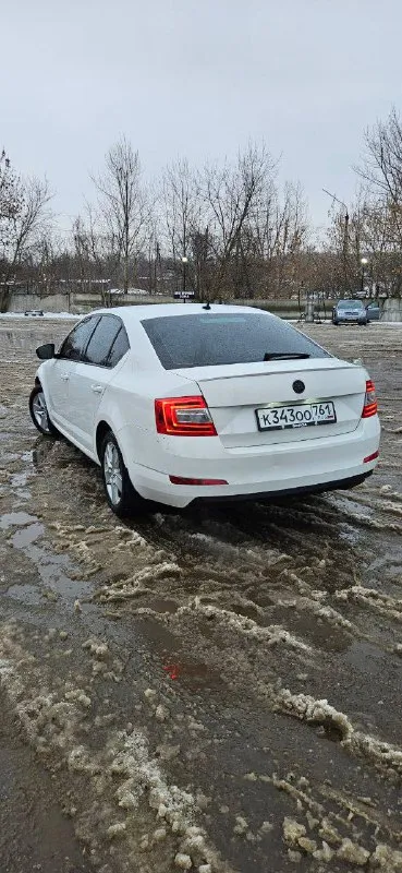 Skoda a7 2013г я собственник, полное переоформление. пробег 164 тыс 1.8 turbo акпп dsg 7ст. автомобиль в отличном состоянии, как внешне, так и технически. после пройденного большого то на данный момент автомобиль садись и катайся. комплектация максимальная в плоть до розетки 220v в автомобиле работает каждая кнопочка, все в рабочем состоянии, все функционирует. резины 2 комплекта за автомобиль не стыдно готов на любые проверки цена 1🍋 разумный торг у капота, кому дорого покупайте гранты. спасибо за понимание +79498061770 +79496288388 📲 tg: @alia06112017 📞 звоните: +7(949)8061770 - фотография - 5