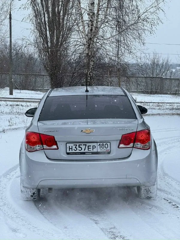 Chevrolet cruze 2009 1.6 бензин автомат цена 499 тыс рублей торг символический ✅я собственник, пробег 152 тыс двигатель 1.6 работает отлично 112 л. с (масло не ест) коробка передач автомат без нареканий. ходовая более менее, салон чистый и ухоженный! кузов в достойном состоянии (оцинкованный) комплектация: полный электра пакет, кондиционер, полный бортовой компьютер, подогрев сидений, планшет с навигацией, хорошая музыка, мульти-руль, юридически чистая. уже на 180 учете доки на фото макеевка район пушка +79498558051 vin : kl1ja69e9ak506690 возможно выгодный обмен с вашей доплатой на обмен цена дороже 📞 звоните: +7(949)8558051 - фотография - 6