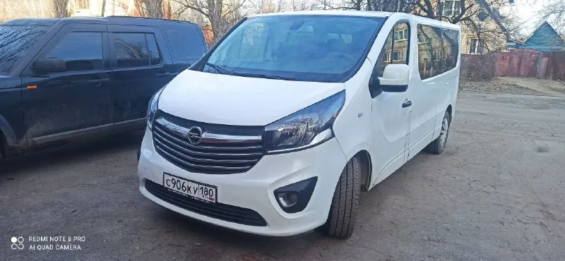 Opel vivaro 2016г 1.6 кпп 6ст пробег 200тыс км полностью обслужен 2 комплекта колёс обмен на грузово... - фотография