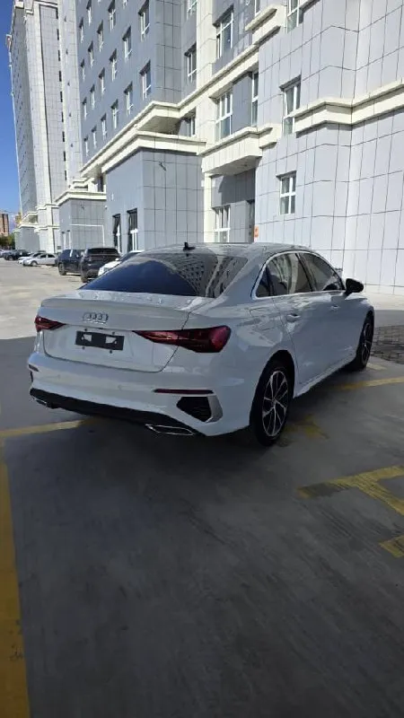🔥 audi a3, 2022 ✅двигатель - 1.4 ( 150 л. с.) ✅коробка передач - 7-ступенчатая, робот. ✅привод - 2wd ✅пробег- 26000км ✅цвет- белый 💰- 2650000₽ ( под ключ 🔑 стоимость указана с доставкой в рф 🇷🇺 ростов, краснодар, днр) 📍автомобиль выкуплен и проверен - находится на нашей площадке в китае. готов к отправке, доставка в россию в течение 30 дней. audi a3, 2022г, 1.4 вся в заводском окрасе. ➡️камера 360 ➡️бесключевой доступ ➡️салон кожа ➡️кожаный полный мультируль ➡️система старт-стоп ➡️автосвет ➡️датчики давления в колесах ➡️парктроники 📲+79857542705 дмитрий (вотсап, телеграмм ) 📞 звоните: +7(985)7542705 - фотография - 4