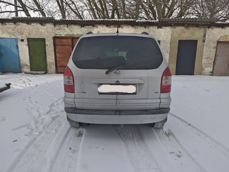 Продам opel zafira 2005 года выпуска, объем 2.2 куб. с акпп, пробег 220 тыс. км, цена 480 тыс. рубл. , пригонялась с европы в20 20 году, один хозяин записан в птс. два комплекта резины, зима новая. авто на полном ходу, подробнее по +79493322745 📞 звоните: +7(949)3322745 - фотография - 3