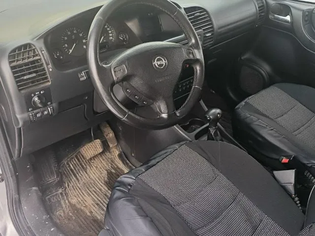 Продам opel zafira 2005 года выпуска, объем 2.2 куб. с акпп, пробег 220 тыс. км, цена 480 тыс. рубл. , пригонялась с европы в20 20 году, один хозяин записан в птс. два комплекта резины, зима новая. авто на полном ходу, подробнее по +79493322745 📞 звоните: +7(949)3322745 - фотография - 6