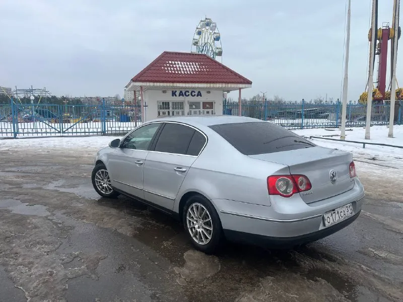Volkswagen passat b6 2.0d dsg 2.0 tdi (170л. л) город: мариуполь тел:+7 949 811-73-18 3 хозяина зеленая автотека (без дтп) не гнилая отлично турбина дует dsg обслужена хорошая комплектация круиз контроль датчик света датчик дождя климат 2х зонный свежая липучка 2 ключа подогрев заднего ряда сидений цена:680.000 тыс торг 📞 звоните: +7(949)8117318 - фотография - 7