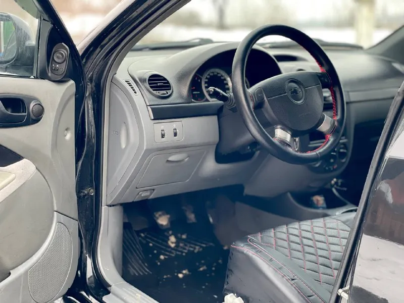 Продам chevrolet lacetti год выпуска 2008 цвет черный пробег 207,518 обьем 1.6 состояние отличное вложений абсолютно не каких не требует двигатель коробка ходовая на 5+ двигатель масло не ест не дымит тяга отличная коробка не хрустит не выбивает все скоростя включаются как по маслу ходовая отличная не стучит не гремит дорогу держит отлично дно пороги стаканы аланджероны не гнилые дыр нет салон чистый ухоженный не прокурен комплектация хорошая кондиционер 2 стеклоподъемника эур абс 2 подушки безопасности хорошая музыка с блютуз новая зимняя резина pirelii по документам все кристально чисто штрафов ограничений нет цена 467,000₽ разумный торг место осмотра мариуполь номер для связи +79491007492 номер для смс +79620026211 - фотография - 9