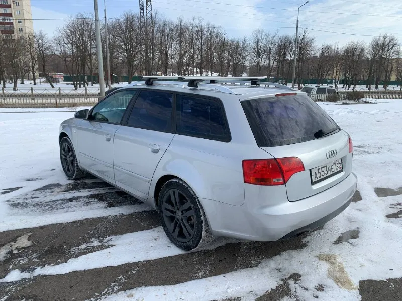 Audi a4 b7 2.0 tdi. авто приняли в россию 2011г родной пробег 273.т 2 хозяина год 2005 состояние автомобиля идеальное все стёкла заводские и лобовое салон в хорошем состоянии техника супер новая турбина мотор масло не есть! в авто работает все! коробка без пинков работает отлично кузов почти все в заводском окрасе! выглядит как на фото новый аккумулятор г. мариуполь цена 700т +79496347909 - фотография - 3