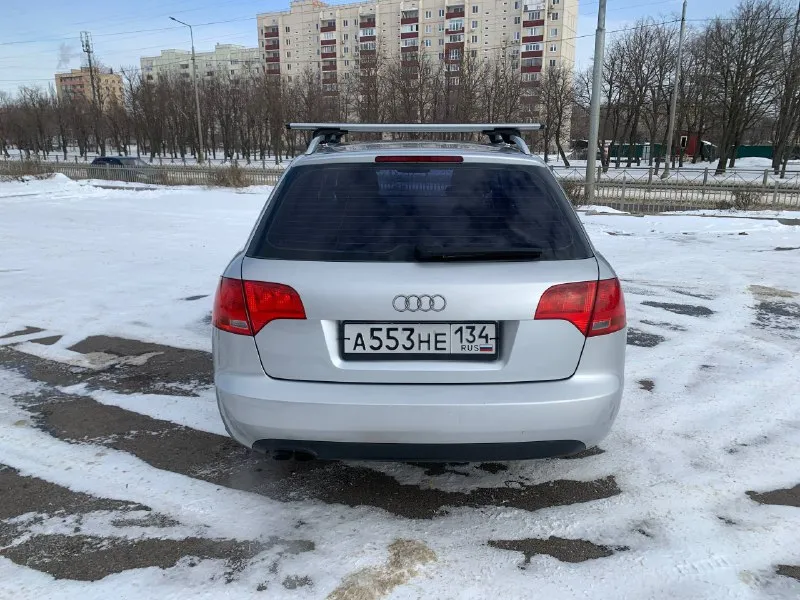 Audi a4 b7 2.0 tdi. авто приняли в россию 2011г родной пробег 273.т 2 хозяина год 2005 состояние автомобиля идеальное все стёкла заводские и лобовое салон в хорошем состоянии техника супер новая турбина мотор масло не есть! в авто работает все! коробка без пинков работает отлично кузов почти все в заводском окрасе! выглядит как на фото новый аккумулятор г. мариуполь цена 700т +79496347909 - фотография - 6