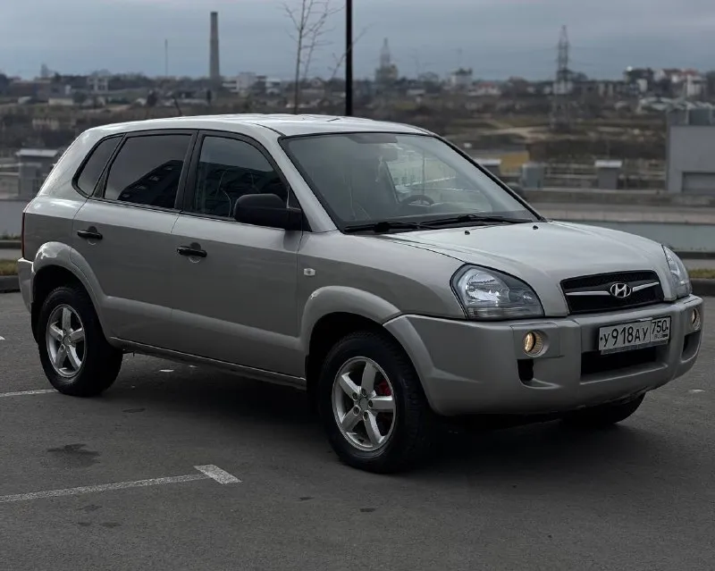 Оригинальный пробег 160тыс. по факту — 3 владельца. все стёкла родные, включая лобовое. 2008 год 2.0 механика ✅автомобиль в отличном состоянии: пороги, дно и стаканы — в идеальном состоянии. ✅двигатель работает уверенно, тихо, ходовая не гремит и не стучит. ✅технически полностью исправен. ✅зимняя резина куплена этой зимой, в комплекте также литьё на новой летней резине. ☑️комплектация и опции: - кондиционер - подогрев сидений - 4 электростеклоподъёмника - электрорегулировка зеркал с подогревом - регулировка руля - качественная аудиосистема - камера заднего вида - второй комплект колес 💵830 000 📍севастополь ☎️ +79897705464 - фотография - 2