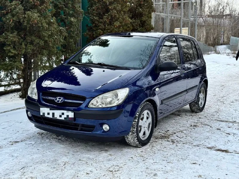 Продам: hyundai getz автомат 1.4 бензин, автомат 2008 года выпуска кузов отличный без дтп не бит заводской не гнилой нет намека даже на ржавчину днище, пороги, арки идеал очень много вложили в авто техника новой машины кондиционер электронные стеклоподъемники 4 шт. , гур, магнитола подогревы сидений партроники, сигнализация пробег оригинал 155.000 км можем ехать на любые сто и проверять я только за, за авто не стыдно звоните все по тел расскажу, таких автомобилей мало, хозяйский ухоженный цена:650.000 руб. торг символический у капота +79493829905 📲 tg: @vania_3773 📞 звоните: +7(949)3829905 - фотография - 2