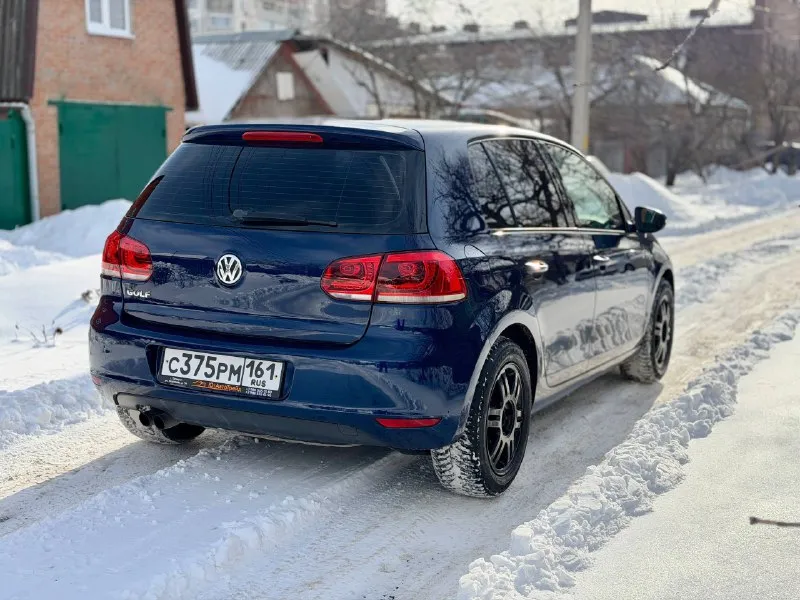 Volkswagen golf 2012г. в. 1.4 122 л. с.(саха) 203тыс оригинального пробега 5 владельцев комплектация: эур, 4элсп, электрорегулировка и обогрев боковых зеркал, мультируль, 2х зонный климат-контроль, подогрев передних сидений, мультимедиа андройд и т. д. , мкпп без каких-либо нареканий. ходовая часть отрабатывает на отлично, без стуков и т. п. по электрике всё отлично, работает каждая кнопка. цена: 900000₽ телефон для связи: +79494926623 📞 звоните: +7(949)4926623 - фотография - 4