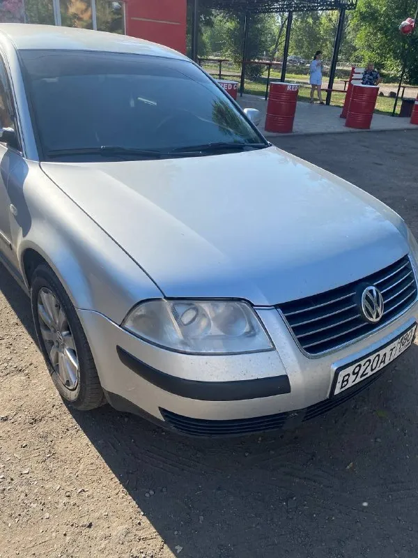 Продам volkswagen passat b5+ 2.0 8клаппанный пробег 300т км газ/бензин газ вписан состояние хорошее, по ходовой все рычаги новые, пару тысяч км назад поменяли комплект грм помпу, климат работает, два комплекта резины зима на штампах лето летье цена 550.000р тел +79494613169 📲 tg: сергей горбатков 📞 звоните: +7(949)4613169 - фотография - 3