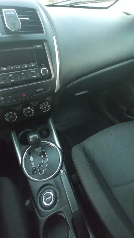 Mitsubishi outlander sport (asx) г. луганск 2.0l 4wd ‼️2014 год. подключаемый полный привод двигатель 2.0, 150л. с кондиционер, птф, гур сигнализация с автозапуском подогрев зеркал курсовая устойчивость, круиз-контроль, abs, мультируль, камера заднего вида, управление на руле. салон в идеальном состоянии. коврики delform(оригинальные также в наличии) технически исправный двигатель и коробка полностью обслужены(установлены оригинальные запчасти), пробег 165тыс. миль зимня резина в комплекте масло менялось каждые 7 тыс. км. ‼️ один хозяин по птс‼️ безопасность в целости. всё работает. +79591083015 📞 звоните: +7(959)1083015 - фотография - 5