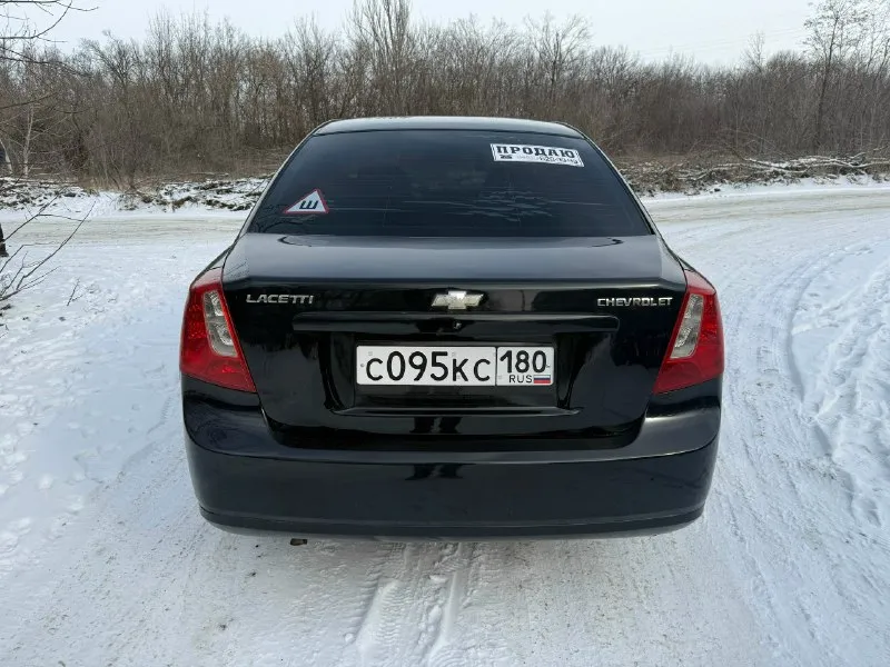 Продам chevrolet lacetti 2008 год. мотор 1.6 автомат пробег 220 тыс. автомобиль в хорошем состоянии. вложений не требует. ходовка сбитая, мотор, коробка в идеале. после большого т. о. менялось все во время, денег не жалаелипо кузову без вложений. красить варить не нужно. кондиционер заправлен, холодит как положено, печка греет. салон чистый и ухоженный. любое оформление. находится в городе макеевка, пос ханженково. цена 575 тел +79496207943 📞 звоните: +7(949)6207943 - фотография - 3