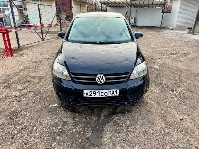 Продам golf plus 2007 года. я собстевник. по тех части без проблем, мотор без нареканий, мкпп 6ст включается без проблем. хорошая зимняя резина на титанах. акб держит, за машину не стыдно. цена 530 тыс. руб. срочная продажа торг минимальный при осмотре. осмотр в луганске, +7 959 186 14 91 📞 звоните: +7(959)1861491 - фотография - 6