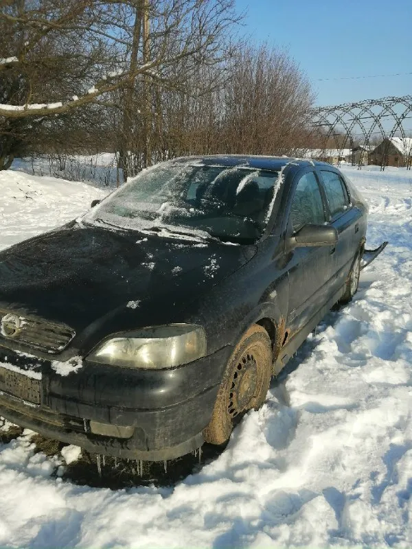 Подам opel астра g 1998года 1.6 8 клапанный мотор мощность 75 л. с бензин, 4 стеклоподемника дисковы... - фотография