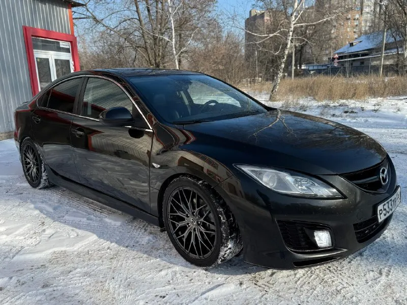 💶 цена: 850.000₽ 📮 город:донецк 🚘 марка/модель: mazda 6 (sport) 📅 год выпуска: 2007 📊 пробег: 235.000 км. ⛽ двигатель: бензин 2.0 (147 л. с) 🔧 тип кпп: автомат 📝 описание: машина в очень хорошем состоянии, по кузову без дефектов. техника без вложений, всё обслужено. гнили и рыжиков нигде нет. по салону в хорошем состоянии, сидения без дефектов. в самой полной комплектации: люк, климат-контроль, круиз, комбинированный салон, мультимедиа bose, камера заднего вида, полный эл. пакет, мультируль, обогревы зеркал и сидений, монитор android, led оптика, сигнализация с автозапуском. новые диски, на хорошей зимней резине, вид имеет 👌 более подробно расскажу по переоформление без проблем. +79493537679. 📞 звоните: +7(949)3537679 - фотография - 2