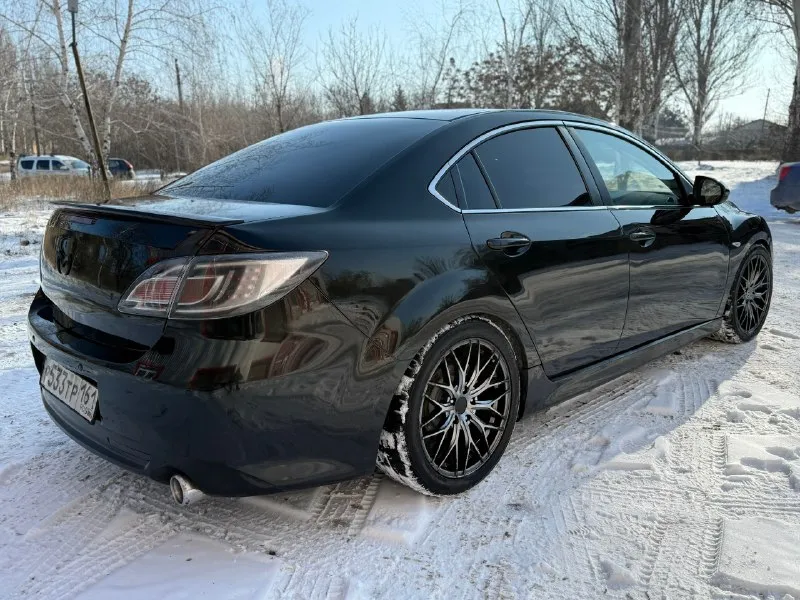 💶 цена: 850.000₽ 📮 город:донецк 🚘 марка/модель: mazda 6 (sport) 📅 год выпуска: 2007 📊 пробег: 235.000 км. ⛽ двигатель: бензин 2.0 (147 л. с) 🔧 тип кпп: автомат 📝 описание: машина в очень хорошем состоянии, по кузову без дефектов. техника без вложений, всё обслужено. гнили и рыжиков нигде нет. по салону в хорошем состоянии, сидения без дефектов. в самой полной комплектации: люк, климат-контроль, круиз, комбинированный салон, мультимедиа bose, камера заднего вида, полный эл. пакет, мультируль, обогревы зеркал и сидений, монитор android, led оптика, сигнализация с автозапуском. новые диски, на хорошей зимней резине, вид имеет 👌 более подробно расскажу по переоформление без проблем. +79493537679. 📞 звоните: +7(949)3537679 - фотография - 4