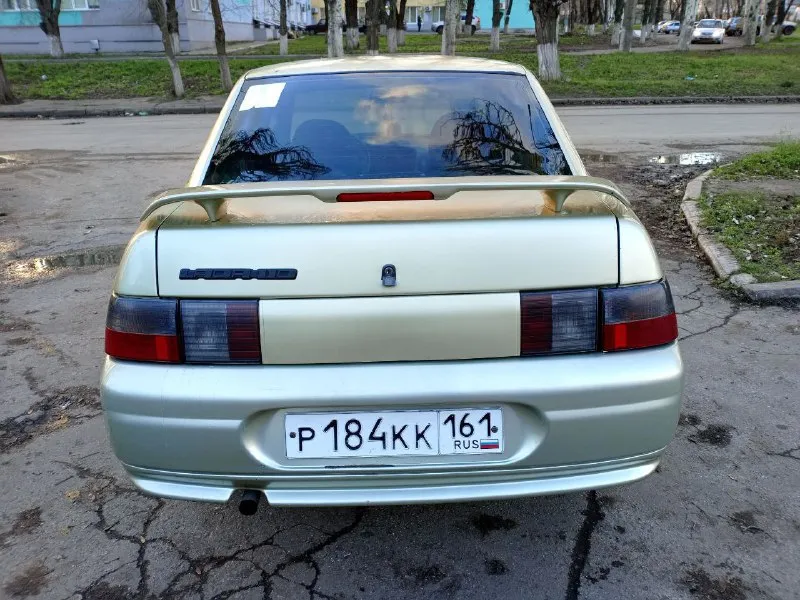 Продам автомобиль, ваз 2110,2006 год, авто в отличном состоянии вложений не требует вообще, мотор коробка в идеале, по ходовой части без нареканий, днище пороги целые, стаканы лонжероны всё в отличном состоянии. с документами полный порядок. цена 185 000 р торг на бак бензина. +79496075009 - фотография - 5