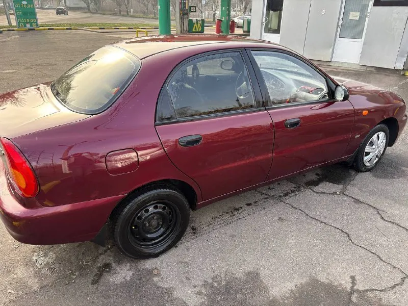 Продам chevrolet lanos 2008, состояние хорошее машина не новая. стоит дорогой свет, максимальная ком... - фотография