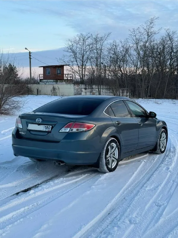Продам: mazda 6 год выпуска: 2012 двигатель: 2.5 л топливо: бензин коробка передач: автомат пробег: 170 000 миль автомобиль в хорошем состоянии, своевременно обслуживался. двигатель работает ровно, без нареканий. вложений не требует — сел и поехал. комплектация: • климат контроль • камера заднего вида • монитор • датчики давления шин • антизанос цена: 1 200 000 руб. торг у капота 📞: + 7 949 459 20 34 🚘 г. волноваха 📞 звоните: +7(949)4592034 - фотография - 4