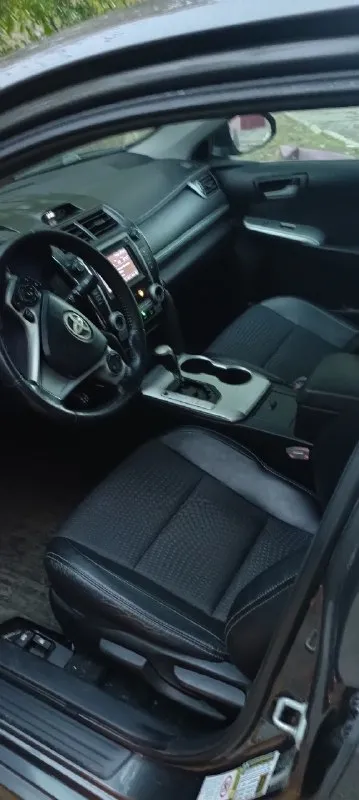 Продам toyota camry,2012 г. объем 2.5 л, коробка автомат, резина зима- лето,2 комплекта, кондиционер, все работает исправно, сел и поехал. вопросы по цена 1.4 млн. +79493386251; +79493386261 📞 звоните: +7(949)3386251 - фотография - 5