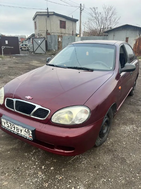 В продаже chevrolet lanos двигатель 1.5 не дымит масло не ест коробка 5-ти ступка не выбивает не гудит снят с учета, нужно оформлять цена : 105 000 +79498571238 - фотография - 5