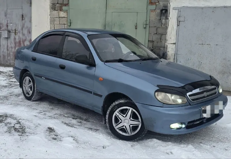 В продаже chevrolet lanos 1.5 mt 2008год. установлено гбо4. автомобиль в достойном состоянии не требует не каких вложений, мотор после капитального ремонта проехал 20т. км. так же заменено сцепление (valeo) ходовая полностью обслужена не чего не стучит, резина и диски новые ! салон в качественных чехлах, хорошая акустика, полностью новая led оптика. кузов в достойном состоянии, мелкие нюансы есть, варить не чего не нужно! кому нужен живой ланос на газу звоните, документы в полном порядке! обмен не интересует! цена 285000руб. торг возле багажника ! тел. +79493857537 г. харцызк 📞 звоните: +7(949)3857537 - фотография - 3