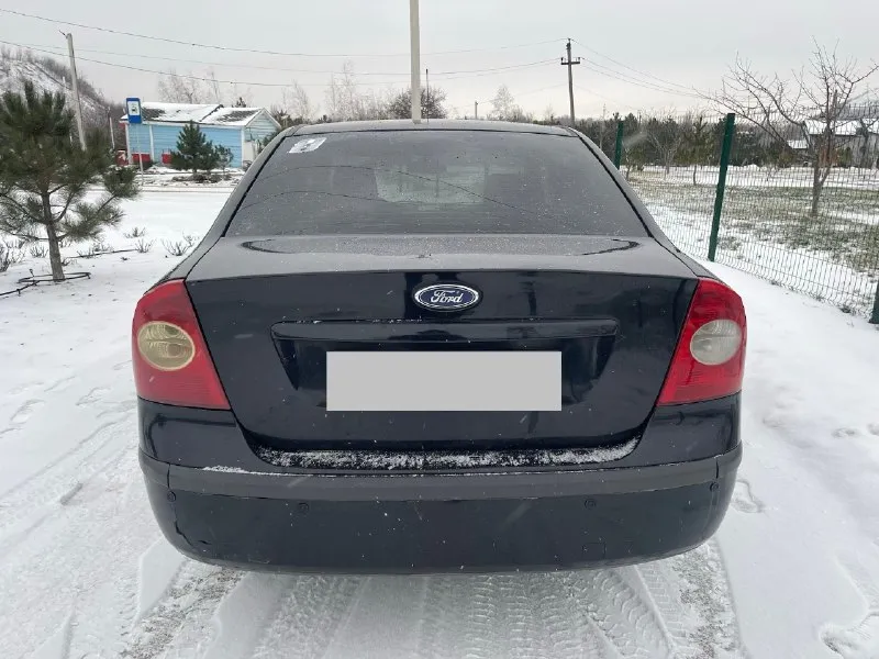 Продам ford focus 2 2007 года выпуска 1.8 автомобиль в хорошем внешнем и техническом состоянии! по салону все чистенько и опрятно, по электрике работает всё! по комплектации: климат контроль, гур, 4 эсп, обогрев заднего стекла, abs, esp, хорошая магнитола sony, парктроник! юридические чистая, залогов и штрафов нет! переоформление без проблем! вопросы по телефону! +79495789736 цена 485 тыс. осмотр город макеевка. 📞 звоните: +7(949)5789736 - фотография - 5