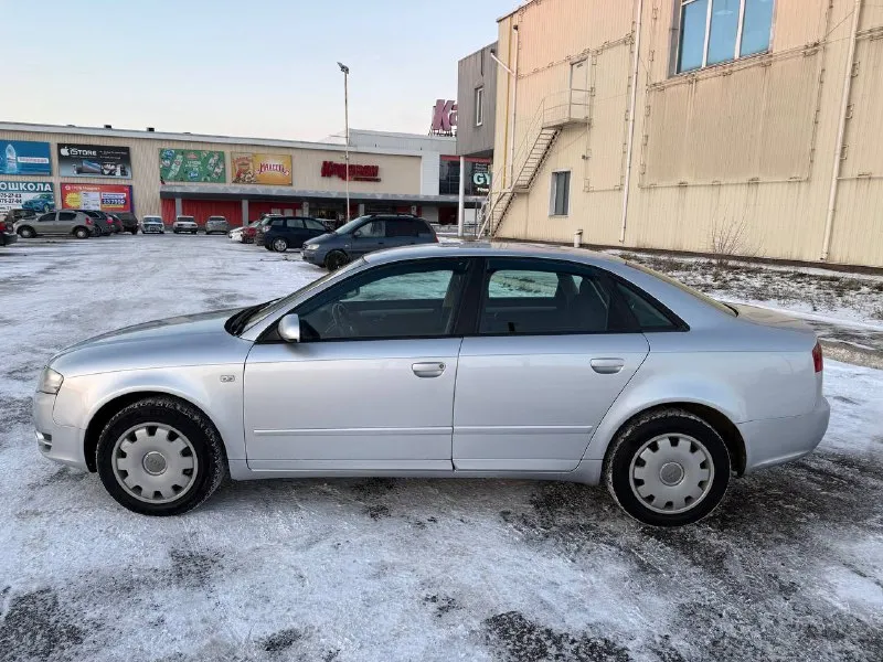 Audi a4 b7, 2004 г. пробег: 192 000 км двигатель: 1.6 л, бензиновый, атмосферный, без турбины коробка передач: механическая автомобиль в хорошем состоянии: - двигатель работает ровно, без посторонних шумов и ошибок - коробка передач переключается четко - ходовая часть без стуков - полностью обслужен, готов к эксплуатации без дополнительных вложений - пройден техосмотр, готов к постановке на учет в мрэо цена: 600 000 руб. город: донецк контакты: +7 949 371-08-26 (есть telegram) по запросу вышлем видеообзор автомобиля. 📲 tg: @oleg_bbb1 📞 звоните: +7(949)3710826 - фотография - 4