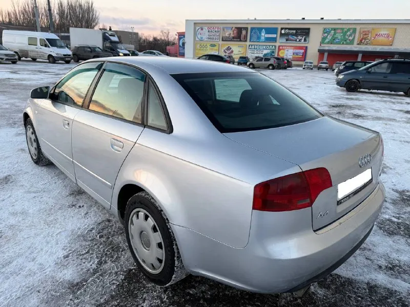 Audi a4 b7, 2004 г. пробег: 192 000 км двигатель: 1.6 л, бензиновый, атмосферный, без турбины коробка передач: механическая автомобиль в хорошем состоянии: - двигатель работает ровно, без посторонних шумов и ошибок - коробка передач переключается четко - ходовая часть без стуков - полностью обслужен, готов к эксплуатации без дополнительных вложений - пройден техосмотр, готов к постановке на учет в мрэо цена: 600 000 руб. город: донецк контакты: +7 949 371-08-26 (есть telegram) по запросу вышлем видеообзор автомобиля. 📲 tg: @oleg_bbb1 📞 звоните: +7(949)3710826 - фотография - 7