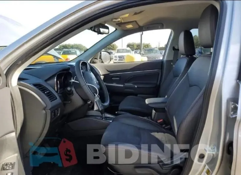 Mitsubishi outlander sport (asx) год : 01/2022 привод : полный awd пробег: 22.000 км. двигатель: 2.0 бензин (150 л. с.) комплектация: кожа, алькантара, старт/стоп, подогревы сидений, климат, камера заднего вида. машина в грузии доставка в течении 10дней цена в готовом виде, на номерах в донецке : 1.899.000 рублей. +79493781111 📞 🇷🇺 звоните: +79493781111 - фотография - 5