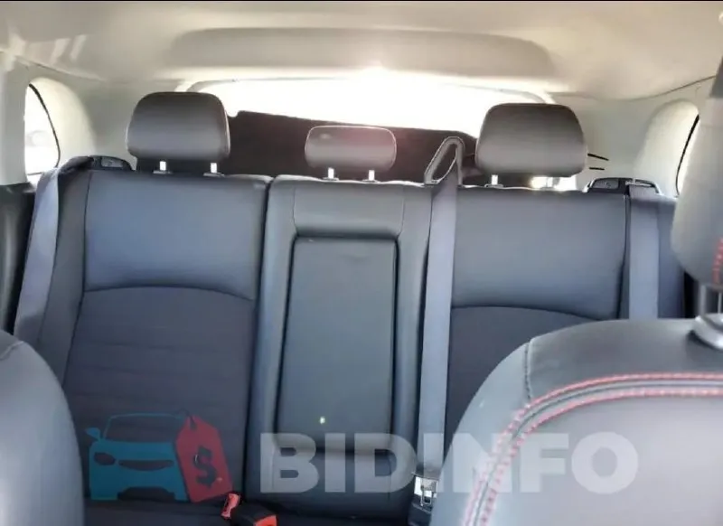 Mitsubishi outlander sport (asx) год : 01/2022 привод : полный awd пробег: 22.000 км. двигатель: 2.0 бензин (150 л. с.) комплектация: кожа, алькантара, старт/стоп, подогревы сидений, климат, камера заднего вида. машина в грузии доставка в течении 10дней цена в готовом виде, на номерах в донецке : 1.899.000 рублей. +79493781111 📞 🇷🇺 звоните: +79493781111 - фотография - 8