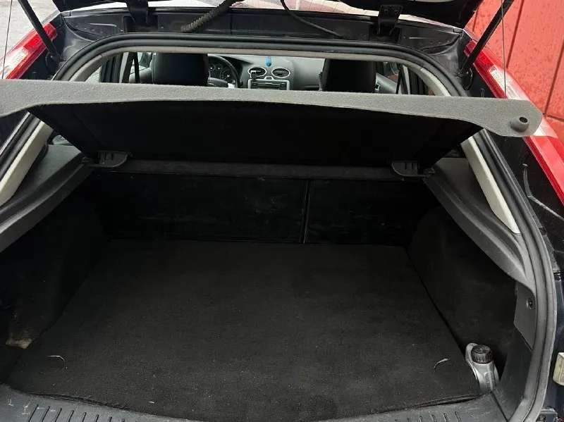 Продам фокус 2, 2007 год, мотор 1.6 в отличном состоянии, кпп без нареканий, ходовая вся новая! тормоза отличные. в техническом плане авто обслужено и без вложений! кондиционер работает, печка греет! новая зимняя резина с документами полный порядок, от хозяина, 181 учёт! цена 390 ₽ торг у капота алчевск +79590153681 📞 звоните: +7(959)0153681 - фотография - 9