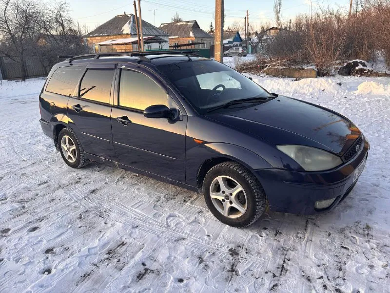 Продам ford фокус год выпуска 2004 1.6 роботает хорошо кпп механика 5-ти работает отлично не выбивает не хрустит ! состояние кузова на фото !!! салон в хорошем состоянии, электрика вся исправна, хорошая музыка с блетузом, резина зима + лето, комплектация – кондиционер, гидроусилитель руля, эл. зеркала, 2 стеклоподъемника! по документам чистый оформление на вас г харцызск цена 250 тисячь торг всё детально по телефону!!! +79490146200 телеком +79494559347 📲 tg: m. m.m. 📞 звоните: +7(949)0146200 - фотография - 3