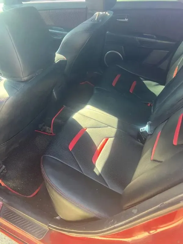 Продам mazda 3 спорт 2005 год объем двигателя 2.0 литра кпп механика поварена, покрашена и обработана гнили и рыжиков нет удалена лямбда и залита прошивка стоит выхлоп с мпс цена: 550.000 без торга такая цена пока в продаже меня интересующий автомобиль +79493135815 📞 звоните: +7(949)3135815 - фотография - 5