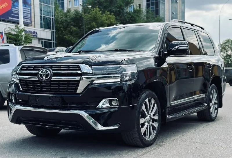 Продам свой автомобиль, toyota land cruiser 200 4.5 2008 года выпуска с пробегом 335 тысяч, во владе... - фотография