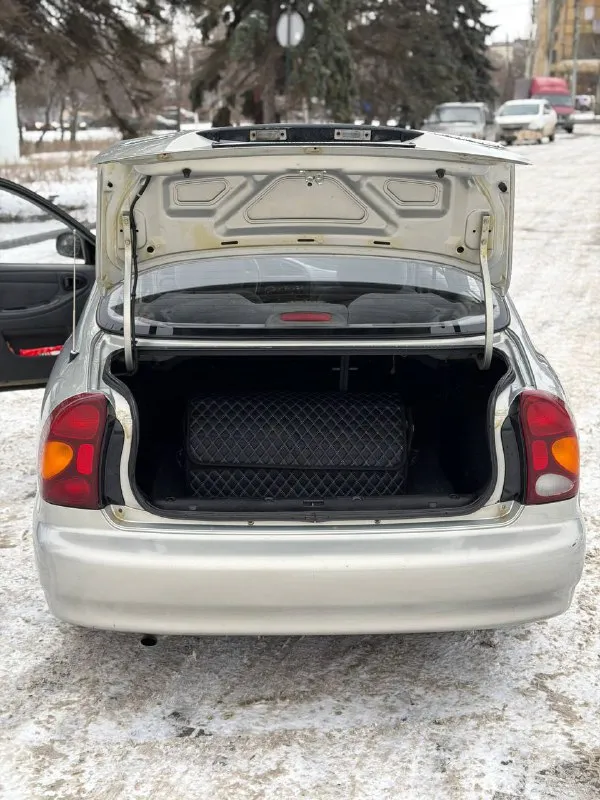 В продаже chevrolet lanos 2007 года выпуска, 1,5 двигатель, пробег оригинальный 142000 км, подтвержден автотекой и состоянием автомобиля! отличное техническое состояние все исправно все работе и в штатном режиме, очень ухоженный салон, чисто, пахнет, в машине никогда не курили ! комплектация максимальная, 2 стеклоподъемника, кондиционер, гидроусилитель работает отлично, за рулем автомобиля приятно находится и передвигаться на нем !!! звоните кого заинтересовал данный автомобиль цена 356 тыс руб - +7(949)322-89-14 алексей 📲 tg: @lexa04101992 📞 звоните: +7(949)3228914 - фотография - 9