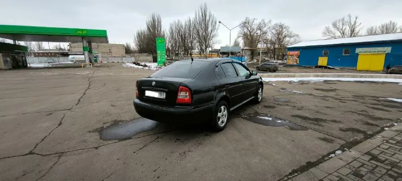 Продам автомобиль skoda тур 2008 года выпуска, объем двигателя 1.4, пробег 355т. км. (трассовый). передние стеклоподъемники с доводчиками от сигнализации. 5-ступенчатая механическая коробка передач. очень вместительный багажник. дополнительно комплект зимней резины. vin: xw8dc41ux9k007156. автотека доступна по запросу. цена: 430т. р. дмитрий +7 (949) 170-40-17 📞 звоните: +7(949)1704017 - фотография - 3