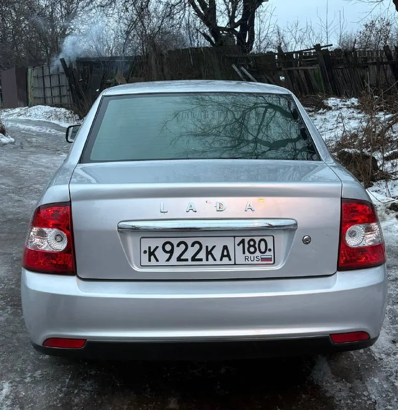 Продам живую приору от собственника. цена 390000 минимальный торг. енакиево. год 2007. двс 1.6/16 едет очень бодро, пробег 179000. эур, 2 эсп, обогрев зеркал, электро регулировка зеркал. кузов как на фото! , коробка на отлично, стаканы, днище, пороги, арки все целое без очагов коррозии, обслужена и готова к использованию. два комплекта резины. остальные вопросы по телефону +79494625904 или в лс. 📞 звоните: +7(949)4625904 - фотография - 2